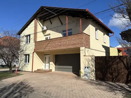 eladó családi ház, Szeged