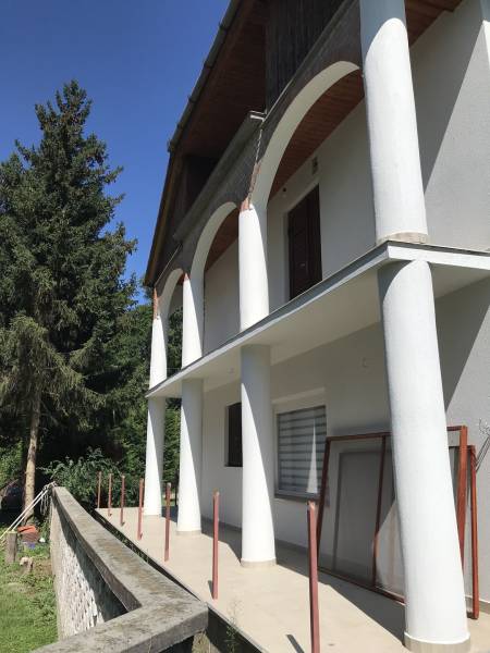 eladó családi ház, Szigethalom
