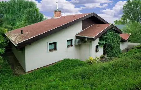 eladó családi ház, Veresegyház