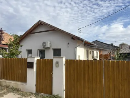 eladó ikerház, Szigethalom
