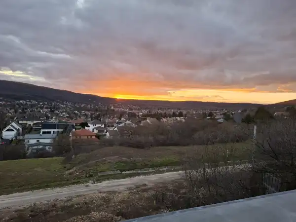 Eladó új építésű családi ház, Nagykovácsi 7+1 szoba 296 m² 339 M Ft