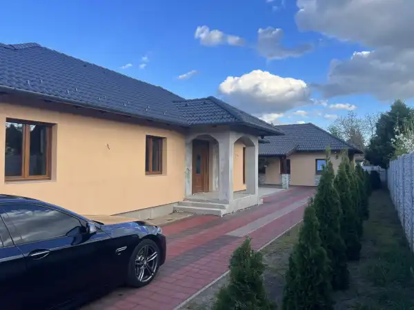 Eladó új építésű családi ház, Veresegyház 4 szoba 147 m² 109.9 M Ft
