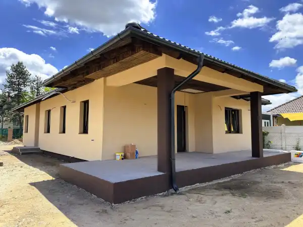 Eladó új építésű családi ház, Veresegyház 5 szoba 114 m² 124.9 M Ft