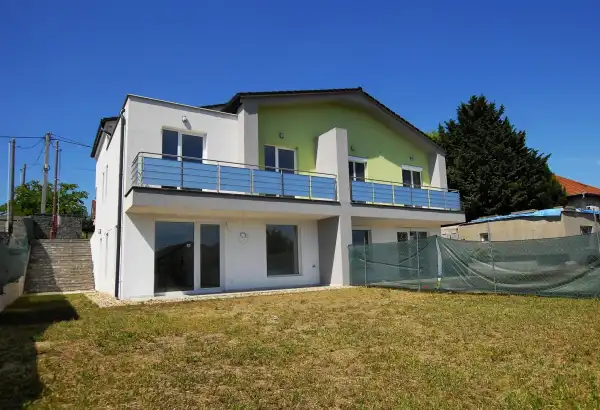 Eladó új építésű ikerház, Budapest, XXIII. kerület 5+1 szoba 161 m² 129.9 M Ft