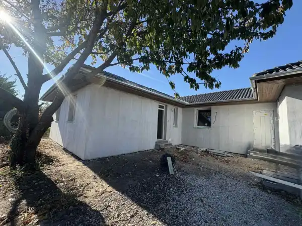 Eladó új építésű ikerház, Majosháza 4 szoba 77 m² 76.9 M Ft