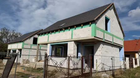 eladó új építésű ikerház, Pásztó