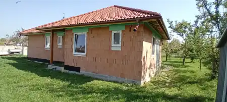 eladó új építésű ikerház, Püski