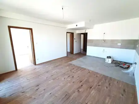 Eladó új építésű lakás, Pilisvörösvár 4 szoba 74 m² 102.4 M Ft