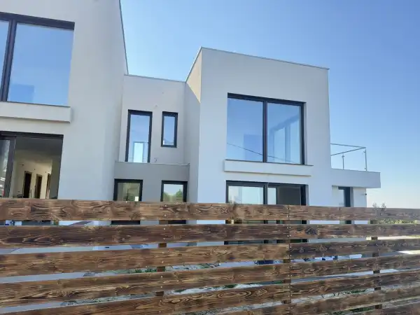 Eladó új építésű lakás, Vác 4 szoba 173 m² 175 M Ft