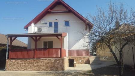 eladó újépítésű családi ház, Budapest, XVIII. kerület