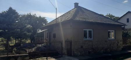 eladó újépítésű családi ház, Szerencs