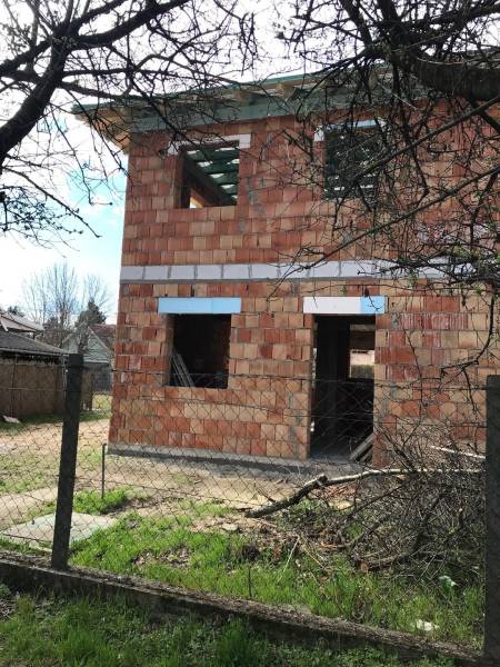 eladó újépítésű családi ház, Szigethalom