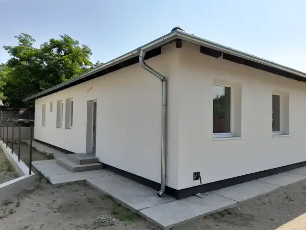 Eladó újépítésű családi ház, Szigetszentmiklós 6 szoba 136 m² 88 M Ft