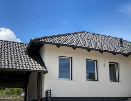 eladó újépítésű ikerház, Erdőkertes