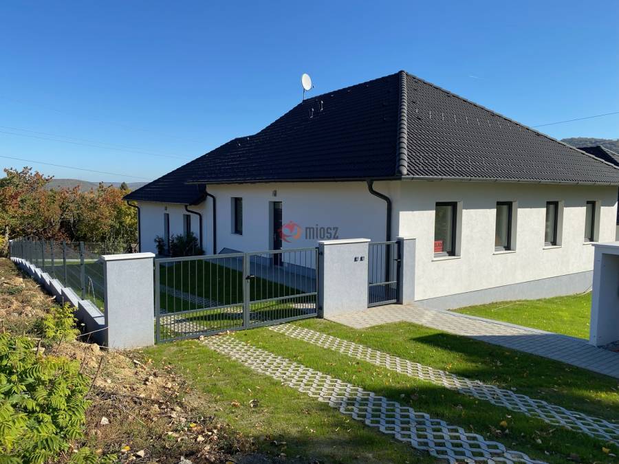 eladó újépítésű ikerház, Nagymaros