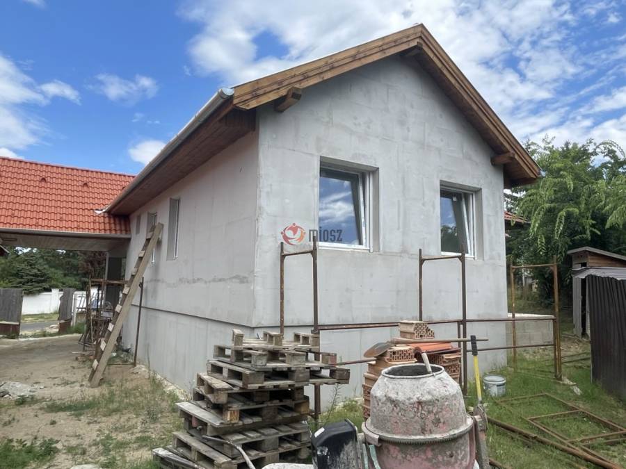 eladó újépítésű ikerház, Veresegyház