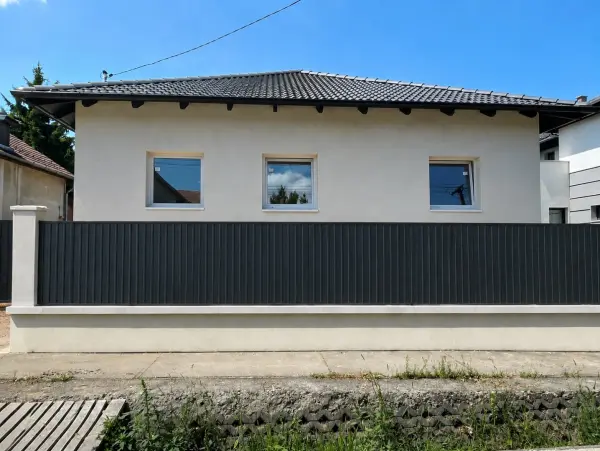 Eladó újszerű családi ház, Dunakeszi 4 szoba 97 m² 130 M Ft