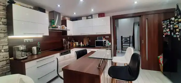 Eladó újszerű családi ház, Gönc 4 szoba 180 m² 
