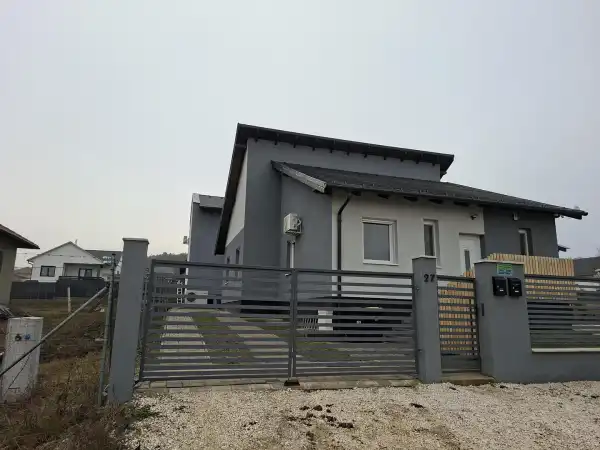 Eladó újszerű családi ház, Kerepes 4 szoba 88 m² 110 M Ft