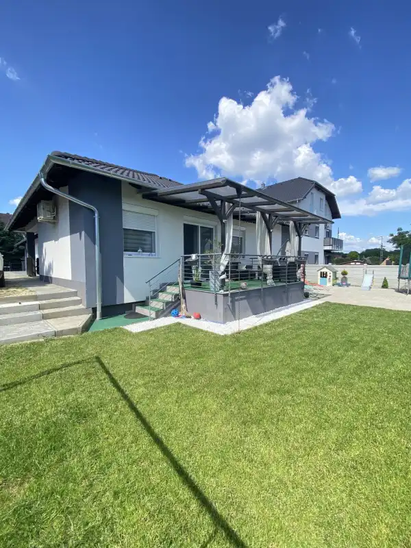 Eladó újszerű családi ház, Maglód 4 szoba 98 m² 99 M Ft