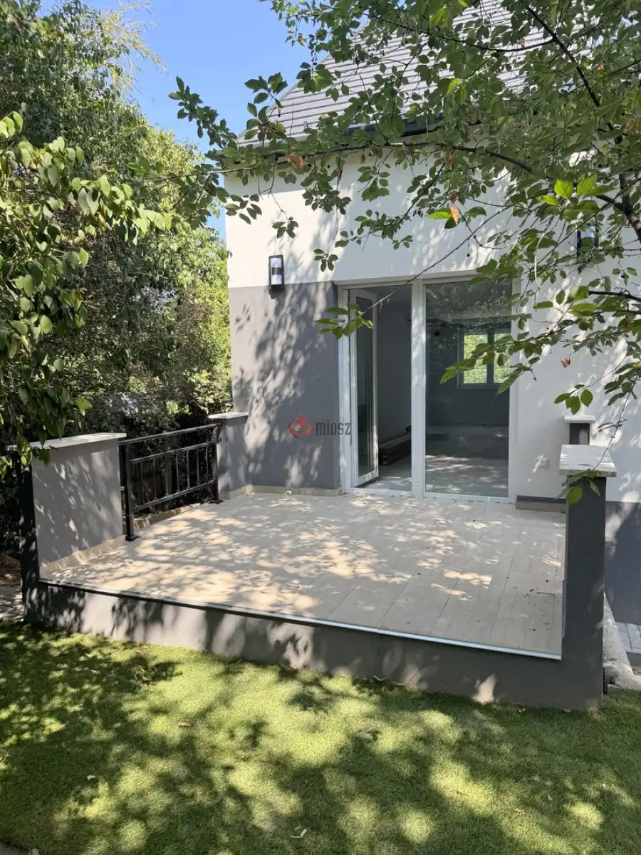 eladó újszerű ikerház, Budapest, XI. kerület eladó újszerű ikerház, Budapest, XI. kerület