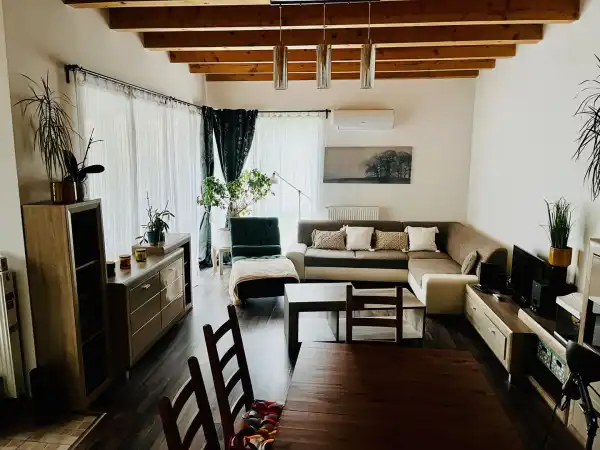 Eladó újszerű ikerház, Diósd 5 szoba 96 m² 145 M Ft