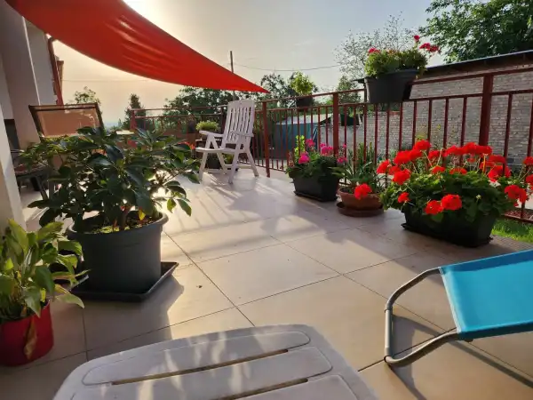 Eladó újszerű ikerház, Érd 6 szoba 161 m² 147.9 M Ft