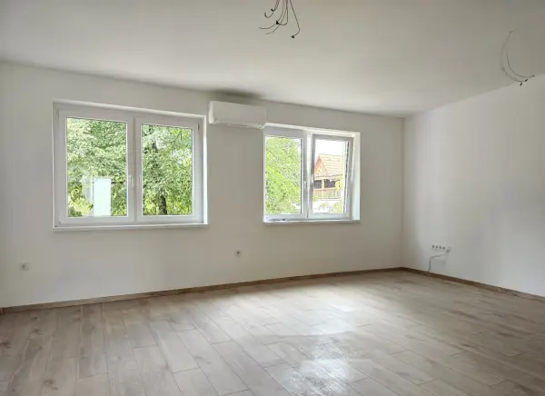 Eladó újszerű lakás, Eger 2 szoba 57 m² 66.9 M Ft