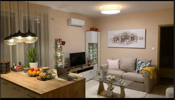 Eladó újszerű lakás, Győr 2+1 szoba 53 m² 70 M Ft Eladó újszerű lakás, Győr 2+1 szoba 53 m² 70 M Ft