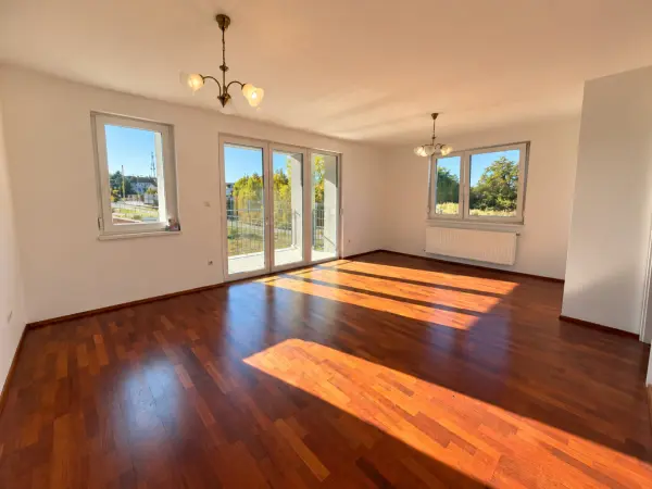 Eladó újszerű lakás, Győr 2 szoba 56 m² 89 M Ft