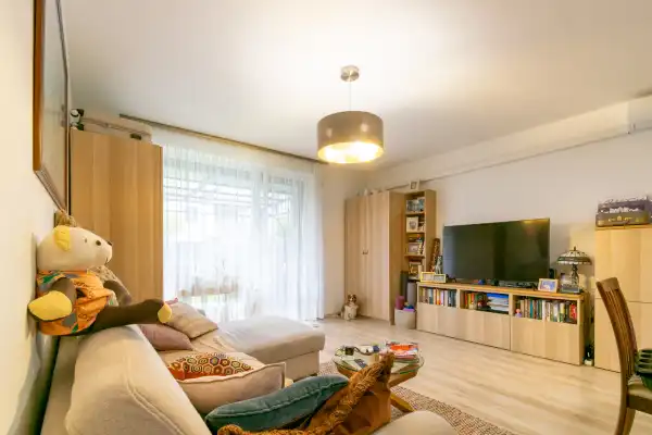 Eladó újszerű lakás, Mosonmagyaróvár 3 szoba 65 m² 81.9 M Ft