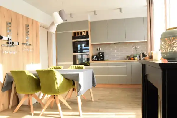 Eladó újszerű lakás, Orosháza 3 szoba 79 m² 55 M Ft