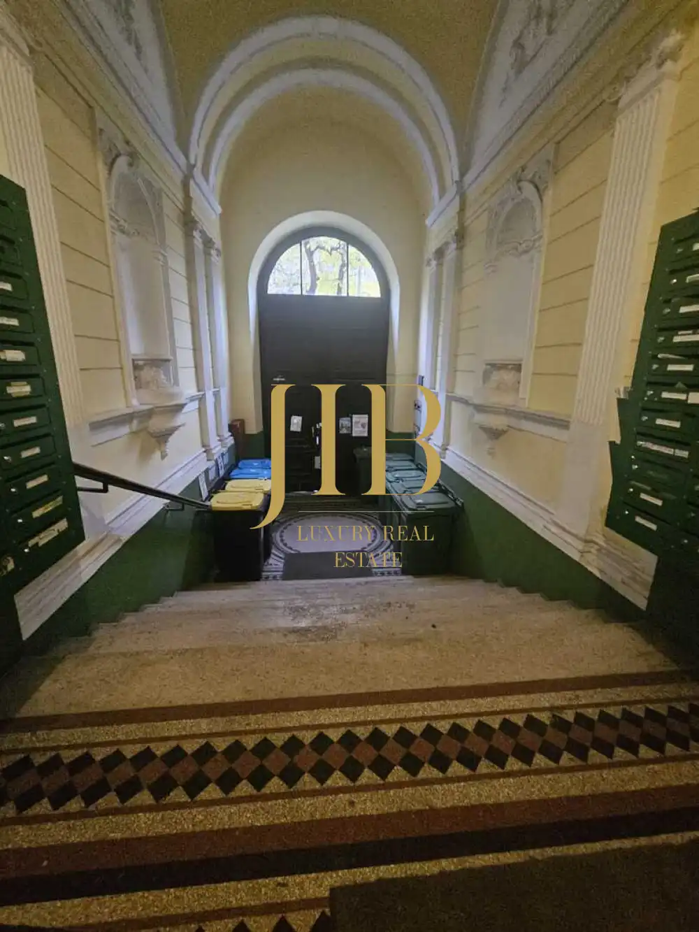 Budapest, VI. kerület - Terézváros (Nagykörúton kívül)