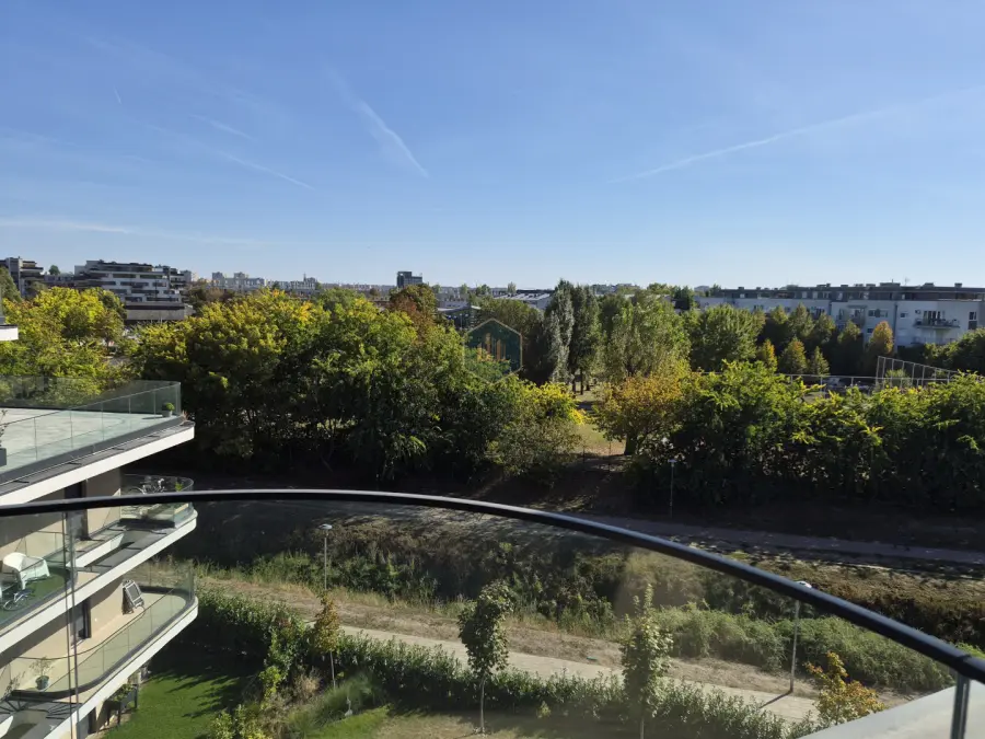 eladó újszerű téglalakás, Budapest, XIV. kerület